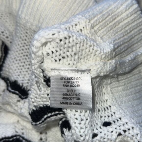 Skies Are Blue Open-Knit White & Black Striped Long Sleeve Sweater Womens Size L - Picture 13 of 13
